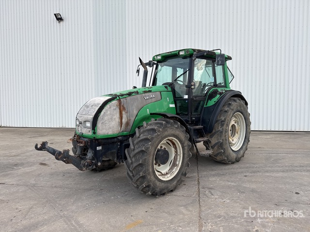 2006 Valtra T140 4x4 Tracteur Argicole 4WD Tractor - Traktor: gambar 2 2006 Valtra T140 4x4 Tracteur Argicole 4WD Tractor - Traktor: gambar 2