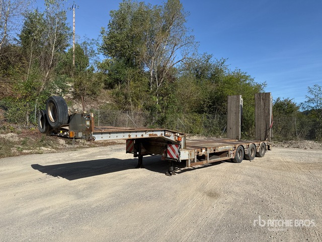 2007 Faymonville Multimax Tri/A Semi-Remorque Porte-Engin ... Lowboy Trailer - Semi-trailer low bed: gambar 2 2007 Faymonville Multimax Tri/A Semi-Remorque Porte-Engin ... Lowboy Trailer - Semi-trailer low bed: gambar 2