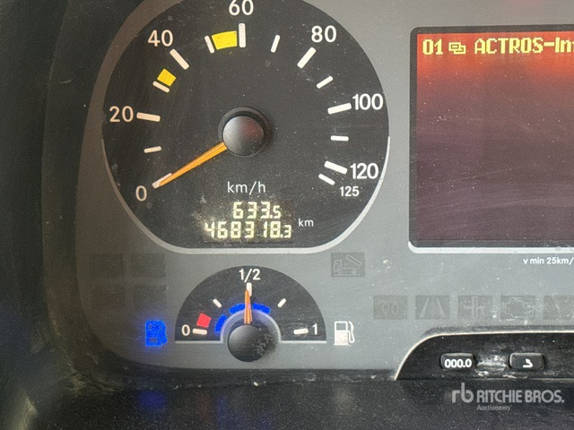 2007 Mercedes-Benz Actros 8x4 Camion Malaxeur Mixer Truck - Truk pengaduk beton: gambar 2 2007 Mercedes-Benz Actros 8x4 Camion Malaxeur Mixer Truck - Truk pengaduk beton: gambar 2