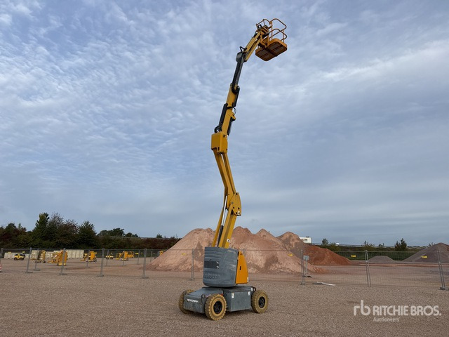 2008 Haulotte HA12IP 2WD Electric Nacelle Articulee ... Articulating Boom Lift - Boom artikulasi: gambar 3 2008 Haulotte HA12IP 2WD Electric Nacelle Articulee ... Articulating Boom Lift - Boom artikulasi: gambar 3