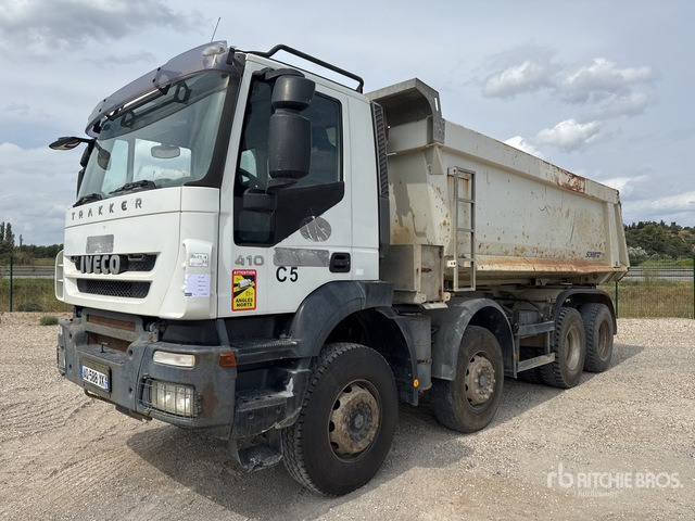 2008 Iveco Trakker 410 8x4 Camion Benne Tri/A Dump Truck - Truk jungkit: gambar 2 2008 Iveco Trakker 410 8x4 Camion Benne Tri/A Dump Truck - Truk jungkit: gambar 2
