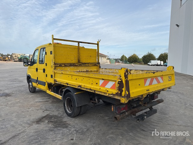2011 Iveco 35C13 4x2 Camion Benne S/A Dump Truck - Van jungkit, Van kombi: gambar 4 2011 Iveco 35C13 4x2 Camion Benne S/A Dump Truck - Van jungkit, Van kombi: gambar 4