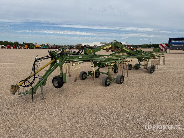 2012 Krone Swadro 710/26T 7.10 m 2 Rotor Andaineur Hay Rake - Tedder/ Menyapu: gambar 2 2012 Krone Swadro 710/26T 7.10 m 2 Rotor Andaineur Hay Rake - Tedder/ Menyapu: gambar 2