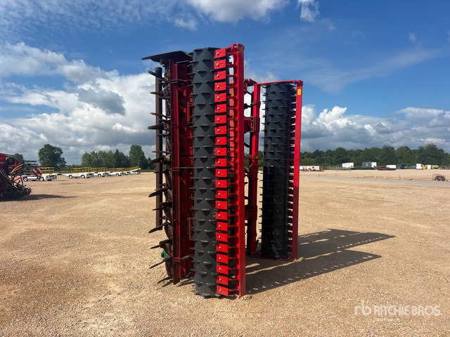 2012 Kverneland NG-S 101 F35 6 m 3-Point Herse Rotative Power Harrow - Garu putar: gambar 3 2012 Kverneland NG-S 101 F35 6 m 3-Point Herse Rotative Power Harrow - Garu putar: gambar 3