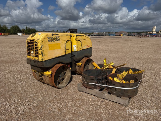 2012 Wacker RT82-SC2 Compacteur De Tranchee Pied De ... Trench Compactor - Roller mini: gambar 2 2012 Wacker RT82-SC2 Compacteur De Tranchee Pied De ... Trench Compactor - Roller mini: gambar 2