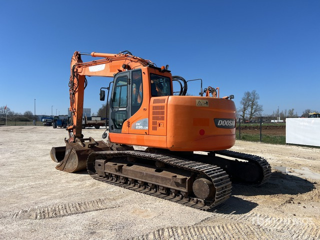 2014 Doosan DX235 LCR Pelle Sur Chenilles Tracked Excavator - Ekskavator perayap: gambar 3 2014 Doosan DX235 LCR Pelle Sur Chenilles Tracked Excavator - Ekskavator perayap: gambar 3