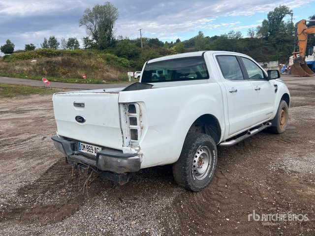 2014 Ford Ranger 2.2 Limited 4x4 Dual Cab (Inoperable) Pickup - Truk pikap: gambar 3 2014 Ford Ranger 2.2 Limited 4x4 Dual Cab (Inoperable) Pickup - Truk pikap: gambar 3