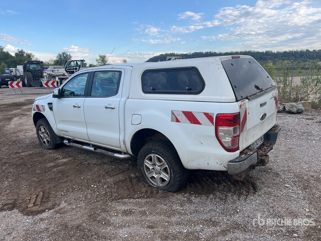 2015 Ford Ranger 2.2 Limited 4x4 Dual Cab (Inoperable) Pickup - Truk pikap: gambar 3 2015 Ford Ranger 2.2 Limited 4x4 Dual Cab (Inoperable) Pickup - Truk pikap: gambar 3