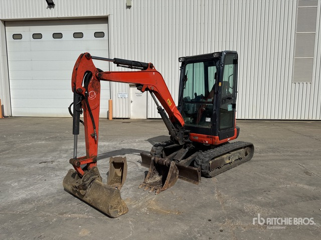 2015 Kubota U27-4 Mini-Pelle Mini Excavator: <6.6t - Ekskavator mini: gambar 1 2015 Kubota U27-4 Mini-Pelle Mini Excavator: <6.6t - Ekskavator mini: gambar 1