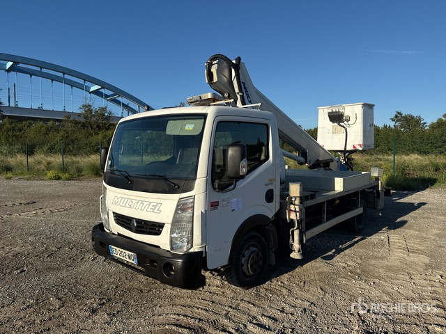 2016 Renault Maxity 2016 Multitel MT182EX 20 m on 4 ... Bucket Truck - Platform udara yang dipasang di truk: gambar 2 2016 Renault Maxity 2016 Multitel MT182EX 20 m on 4 ... Bucket Truck - Platform udara yang dipasang di truk: gambar 2
