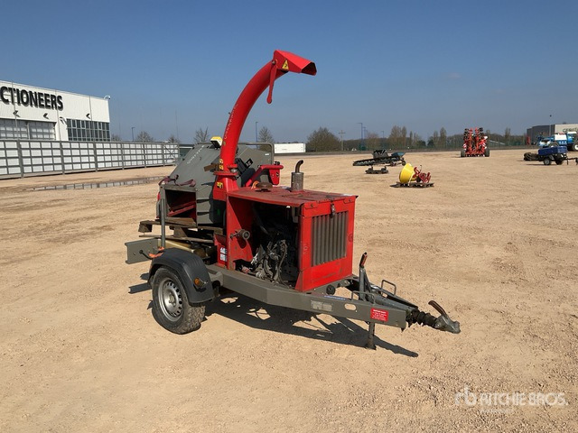 2016 Timberwolf TW 230DHB Broyeur 1 Essieu S/A (Inoperable) Wood Chipper - Pemotong kayu: gambar 4 2016 Timberwolf TW 230DHB Broyeur 1 Essieu S/A (Inoperable) Wood Chipper - Pemotong kayu: gambar 4