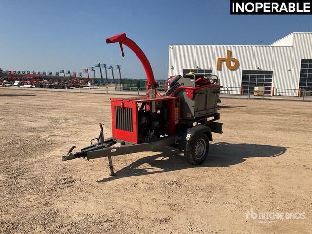 2016 Timberwolf TW 230DHB Broyeur 1 Essieu S/A (Inoperable) Wood Chipper - Pemotong kayu: gambar 1 2016 Timberwolf TW 230DHB Broyeur 1 Essieu S/A (Inoperable) Wood Chipper - Pemotong kayu: gambar 1