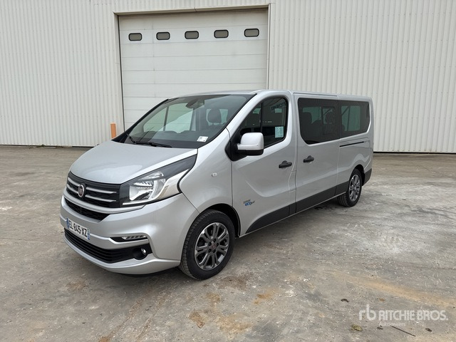 2017 Fiat Talento 125 Ecojet Mini Bus 9 Places Passenger Van - Van penumpang, Van kombi: gambar 2 2017 Fiat Talento 125 Ecojet Mini Bus 9 Places Passenger Van - Van penumpang, Van kombi: gambar 2