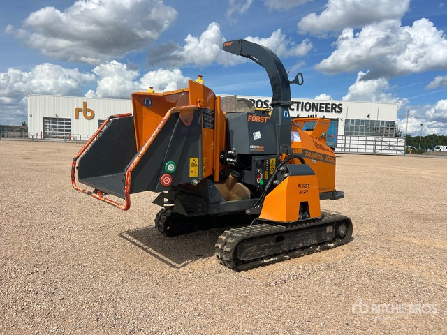 2017 Forst XR8 Tracked Broyeur Wood Chipper - Pemotong kayu: gambar 2 2017 Forst XR8 Tracked Broyeur Wood Chipper - Pemotong kayu: gambar 2
