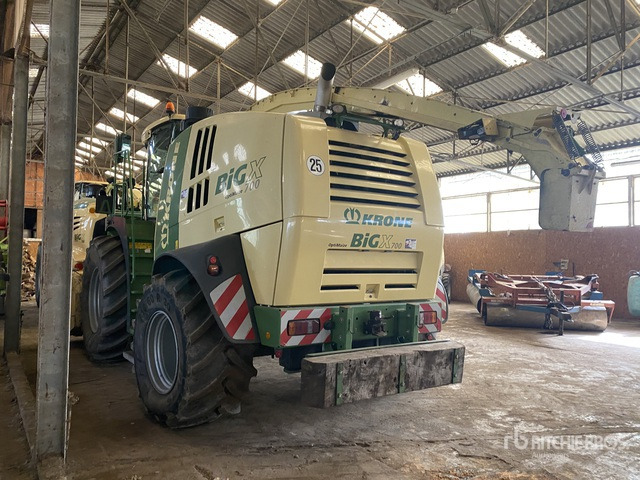 2018 Krone Big X 700 Optimaize 4WD Ensileuse Forage Harvester - Mesin pemotong chopper/ Mulcher: gambar 1 2018 Krone Big X 700 Optimaize 4WD Ensileuse Forage Harvester - Mesin pemotong chopper/ Mulcher: gambar 1