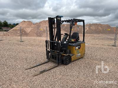 CAT EP16CPNT 1600 kg Chariot Elevateur Elect ... - Forklift listrik: gambar 1 CAT EP16CPNT 1600 kg Chariot Elevateur Elect ... - Forklift listrik: gambar 1