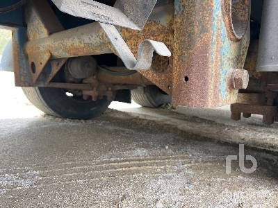 Semi-trailer kotak tertutup GENERAL TRAILER RC18CF Remorque Fourgon: gambar 11