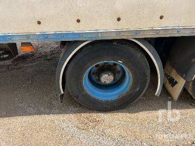 Semi-trailer kotak tertutup GENERAL TRAILER RC18CF Remorque Fourgon: gambar 25