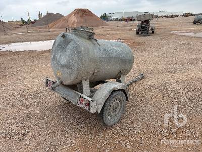 HUBIERE H111T 11CN 500 L S/A Citerne Sur Remorque - Semi-trailer tangki: gambar 3 HUBIERE H111T 11CN 500 L S/A Citerne Sur Remorque - Semi-trailer tangki: gambar 3