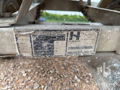 HUBIERE H111T 11CN 500 L S/A Citerne Sur Remorque - Semi-trailer tangki: gambar 5 HUBIERE H111T 11CN 500 L S/A Citerne Sur Remorque - Semi-trailer tangki: gambar 5