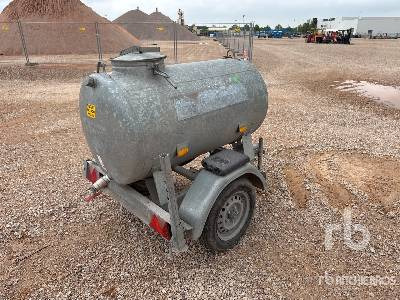 HUBIERE H111T 11CN 500 L S/A Citerne Sur Remorque - Semi-trailer tangki: gambar 3 HUBIERE H111T 11CN 500 L S/A Citerne Sur Remorque - Semi-trailer tangki: gambar 3