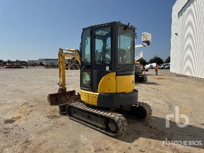 KOMATSU PC26MR-3 Mini-Pelle - Ekskavator mini: gambar 3 KOMATSU PC26MR-3 Mini-Pelle - Ekskavator mini: gambar 3