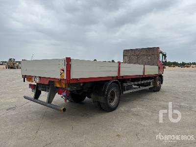 MAN TGM 18.280 4x2 Camion Porteur - Truk flatbed: gambar 3 MAN TGM 18.280 4x2 Camion Porteur - Truk flatbed: gambar 3