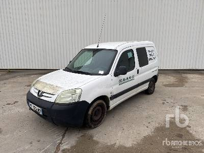PEUGEOT PARTNER Vehicule Utilitaire - Van panel: gambar 1 PEUGEOT PARTNER Vehicule Utilitaire - Van panel: gambar 1