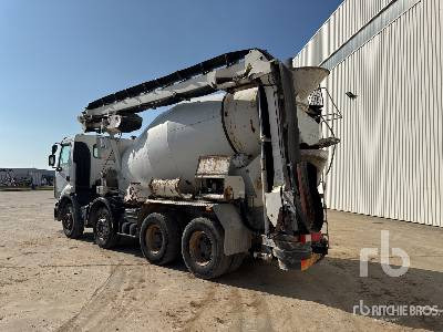 RENAULT 450 DXI 8x4 Camion Malaxeur Avec Tapis ... - Truk pengaduk beton: gambar 2 RENAULT 450 DXI 8x4 Camion Malaxeur Avec Tapis ... - Truk pengaduk beton: gambar 2