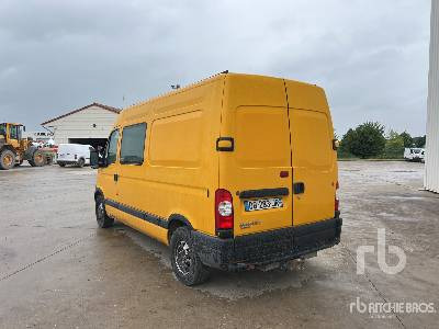 RENAULT Vehicule Utilitaire - Van panel: gambar 2 RENAULT Vehicule Utilitaire - Van panel: gambar 2