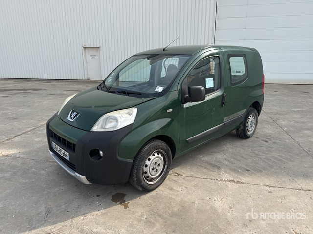 2013 Peugeot Bipper Vehicule Utilitaire Cargo Van - Van pengiriman: gambar 1 2013 Peugeot Bipper Vehicule Utilitaire Cargo Van - Van pengiriman: gambar 1