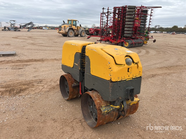 Wacker Neuson Walk Behind Roller - Roller mini: gambar 2 Wacker Neuson Walk Behind Roller - Roller mini: gambar 2