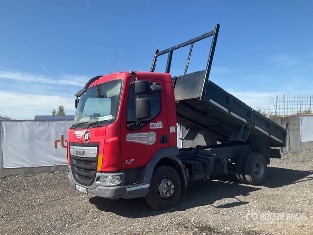 2014 DAF LF 150 4x2 7.5 ton S/A Dump Truck - Truk jungkit: gambar 1 2014 DAF LF 150 4x2 7.5 ton S/A Dump Truck - Truk jungkit: gambar 1