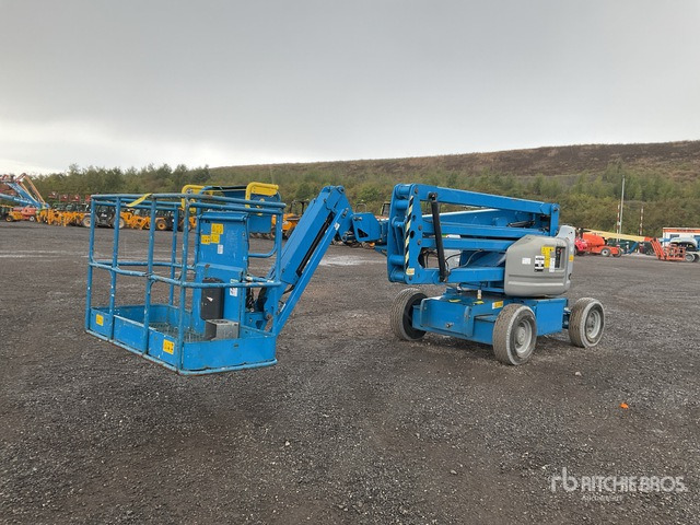2014 Genie Z45/25J 2WD Dual Fuel Bi Energy Articulating Boom Lift - Boom artikulasi: gambar 3 2014 Genie Z45/25J 2WD Dual Fuel Bi Energy Articulating Boom Lift - Boom artikulasi: gambar 3