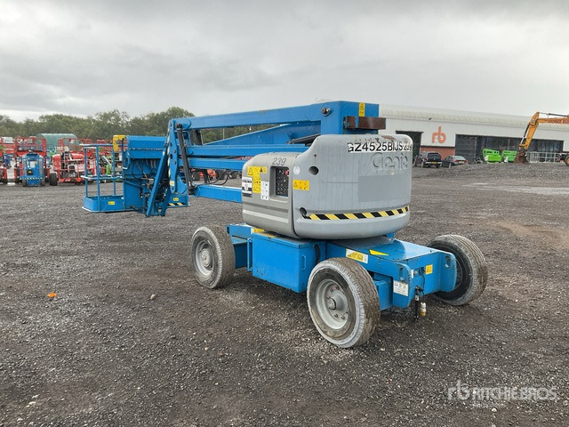 2014 Genie Z45/25J 2WD Dual Fuel Bi Energy Articulating Boom Lift - Boom artikulasi: gambar 4 2014 Genie Z45/25J 2WD Dual Fuel Bi Energy Articulating Boom Lift - Boom artikulasi: gambar 4