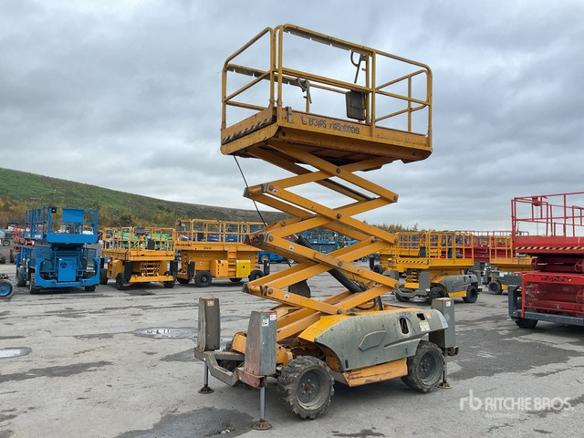 2014 Haulotte Compact 10DX 4x4 Diesel Scissor Lift - Scissor lifts: gambar 3 2014 Haulotte Compact 10DX 4x4 Diesel Scissor Lift - Scissor lifts: gambar 3