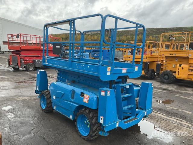 2014 Haulotte Compact 12DX 4x4 Diesel Scissor Lift - Scissor lifts: gambar 3 2014 Haulotte Compact 12DX 4x4 Diesel Scissor Lift - Scissor lifts: gambar 3