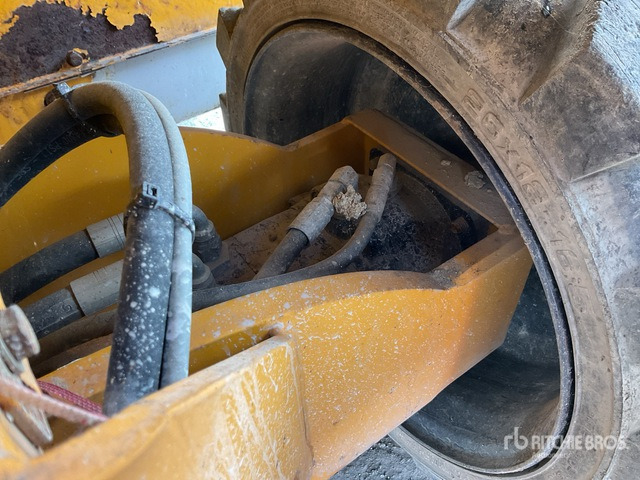 2014 Haulotte Compact 12DX 4x4 Diesel Scissor Lift - Scissor lifts: gambar 5 2014 Haulotte Compact 12DX 4x4 Diesel Scissor Lift - Scissor lifts: gambar 5