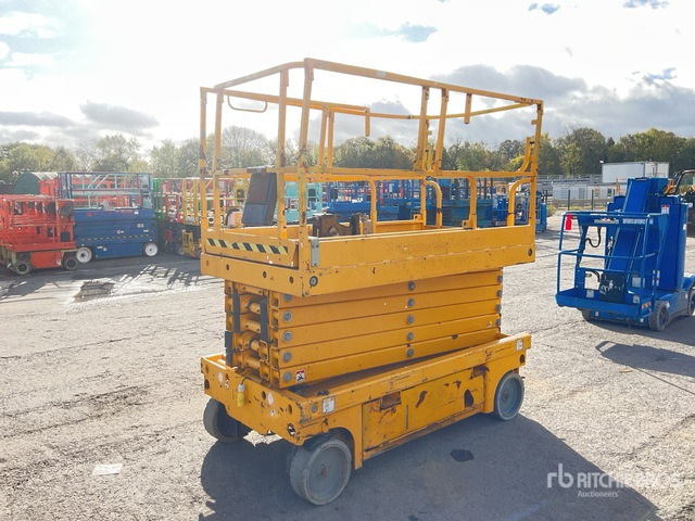 2014 Haulotte Compact 14 Electric Scissor Lift - Scissor lifts: gambar 3 2014 Haulotte Compact 14 Electric Scissor Lift - Scissor lifts: gambar 3