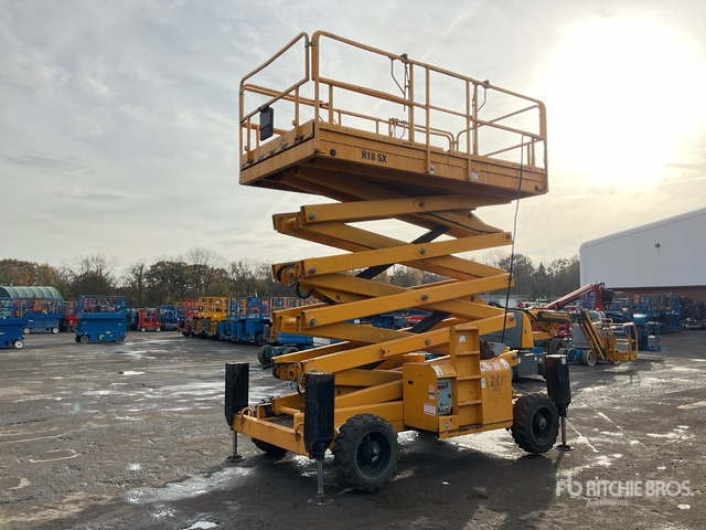 2014 Haulotte H18SDX 4x4 Diesel Scissor Lift - Scissor lifts: gambar 2 2014 Haulotte H18SDX 4x4 Diesel Scissor Lift - Scissor lifts: gambar 2