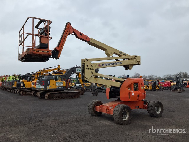 2014 JLG 450AJ 4WD Diesel Articulating Boom Lift - Boom artikulasi: gambar 1 2014 JLG 450AJ 4WD Diesel Articulating Boom Lift - Boom artikulasi: gambar 1