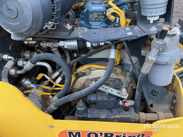 2015 Bomag 120AD-5 Double Drum Roller - Roller jalan: gambar 5 2015 Bomag 120AD-5 Double Drum Roller - Roller jalan: gambar 5