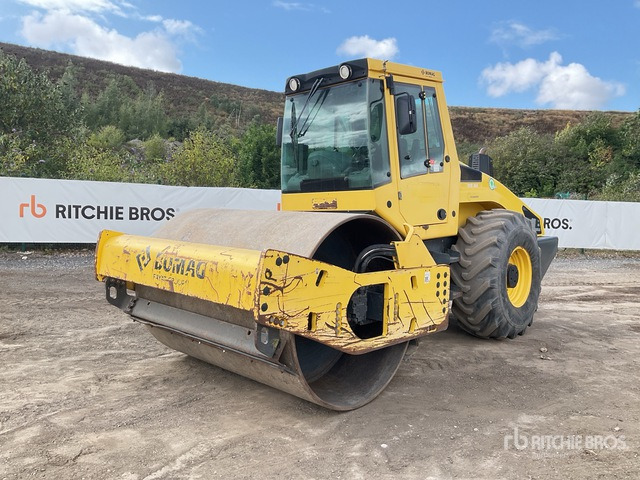 2015 Bomag BW213DH-4i Smooth Drum Compactor - Mesin pemotong chopper/ Mulcher: gambar 2 2015 Bomag BW213DH-4i Smooth Drum Compactor - Mesin pemotong chopper/ Mulcher: gambar 2
