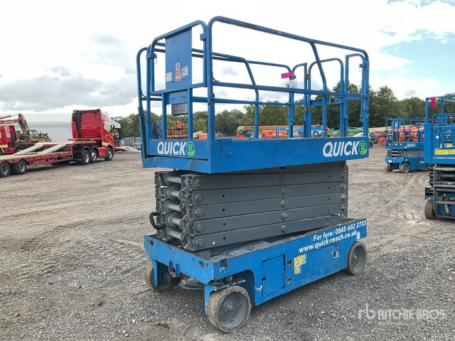 2015 Genie GS-4047 Electric Scissor Lift - Scissor lifts: gambar 4 2015 Genie GS-4047 Electric Scissor Lift - Scissor lifts: gambar 4