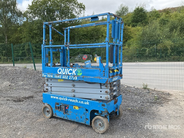 2015 Genie GS1932 Electric Scissor Lift - Scissor lifts: gambar 3 2015 Genie GS1932 Electric Scissor Lift - Scissor lifts: gambar 3