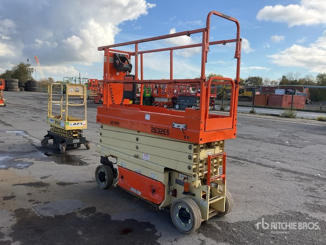 2015 JLG 2632ES Electric Scissor Lift - Scissor lifts: gambar 4 2015 JLG 2632ES Electric Scissor Lift - Scissor lifts: gambar 4