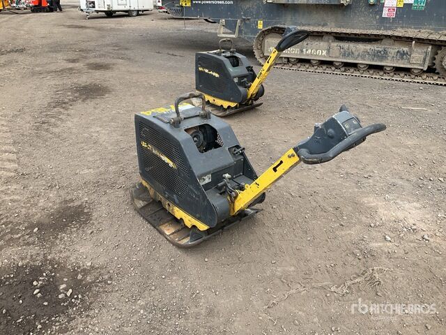 2017 Bomag BPR 35/60D Vibratory Plate Compactor - Pelat getar: gambar 2 2017 Bomag BPR 35/60D Vibratory Plate Compactor - Pelat getar: gambar 2