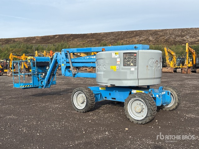 2018 Genie Z45/25J 4WD Diesel Articulating Boom Lift - Boom artikulasi: gambar 4 2018 Genie Z45/25J 4WD Diesel Articulating Boom Lift - Boom artikulasi: gambar 4