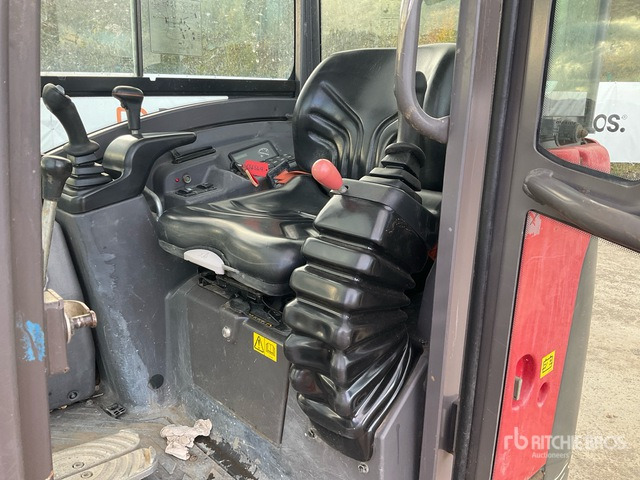2018 Volvo EC18D Mini Excavator: <6.6t - Ekskavator mini: gambar 5 2018 Volvo EC18D Mini Excavator: <6.6t - Ekskavator mini: gambar 5