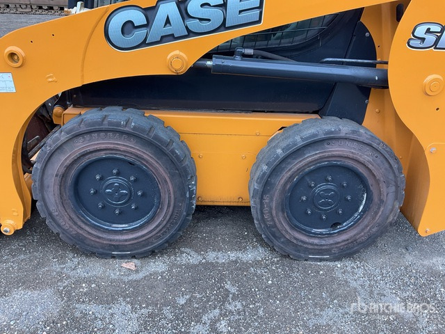 2019 Case SR130 Skid Steer Loader - Skid steer: gambar 1 2019 Case SR130 Skid Steer Loader - Skid steer: gambar 1